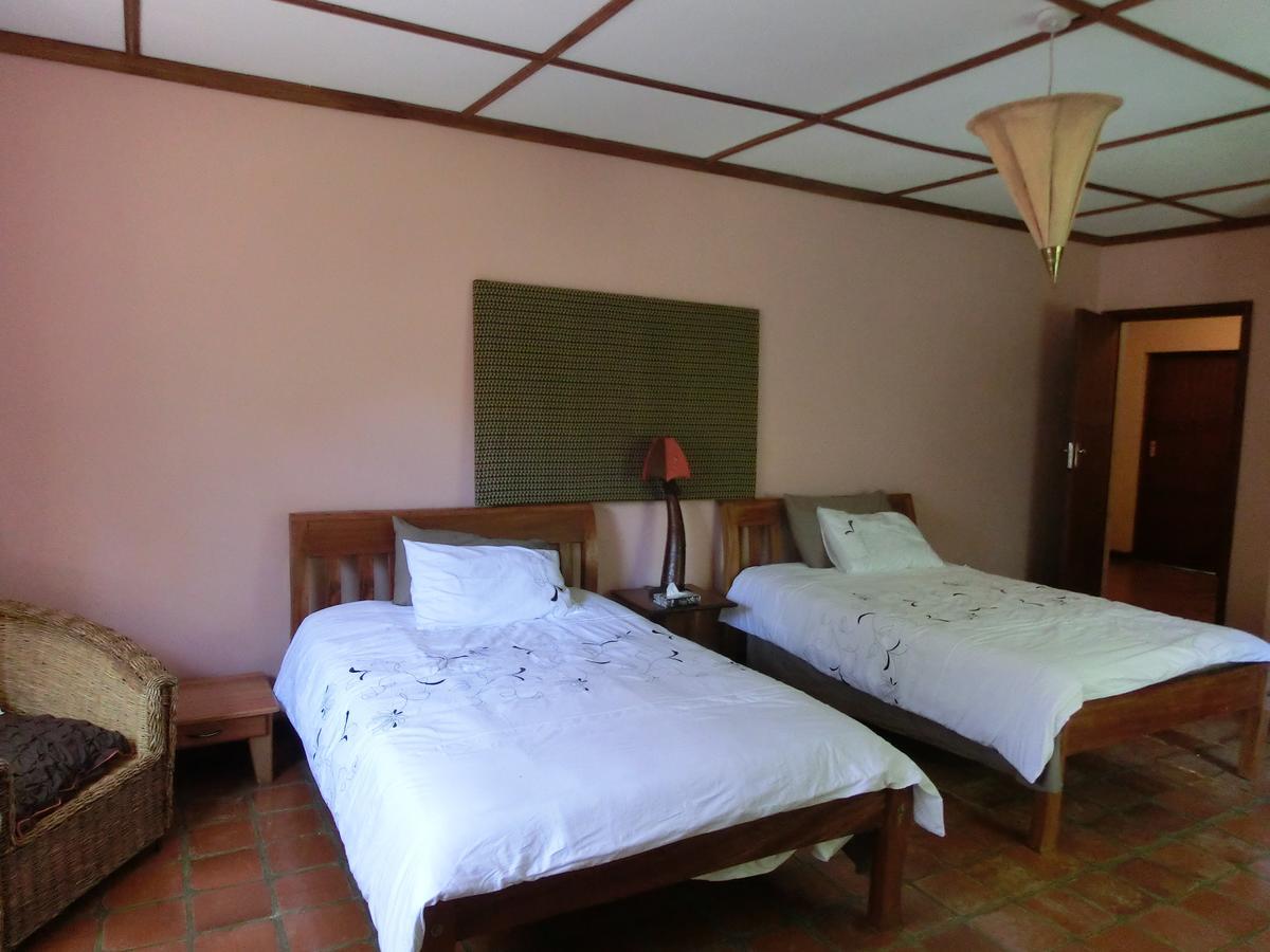 Mwanzo Lodge Naivasha Esterno foto